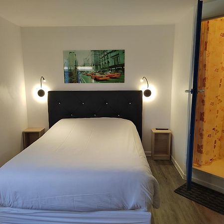 Fasthotel Paris Ouest Bouafle Exteriör bild