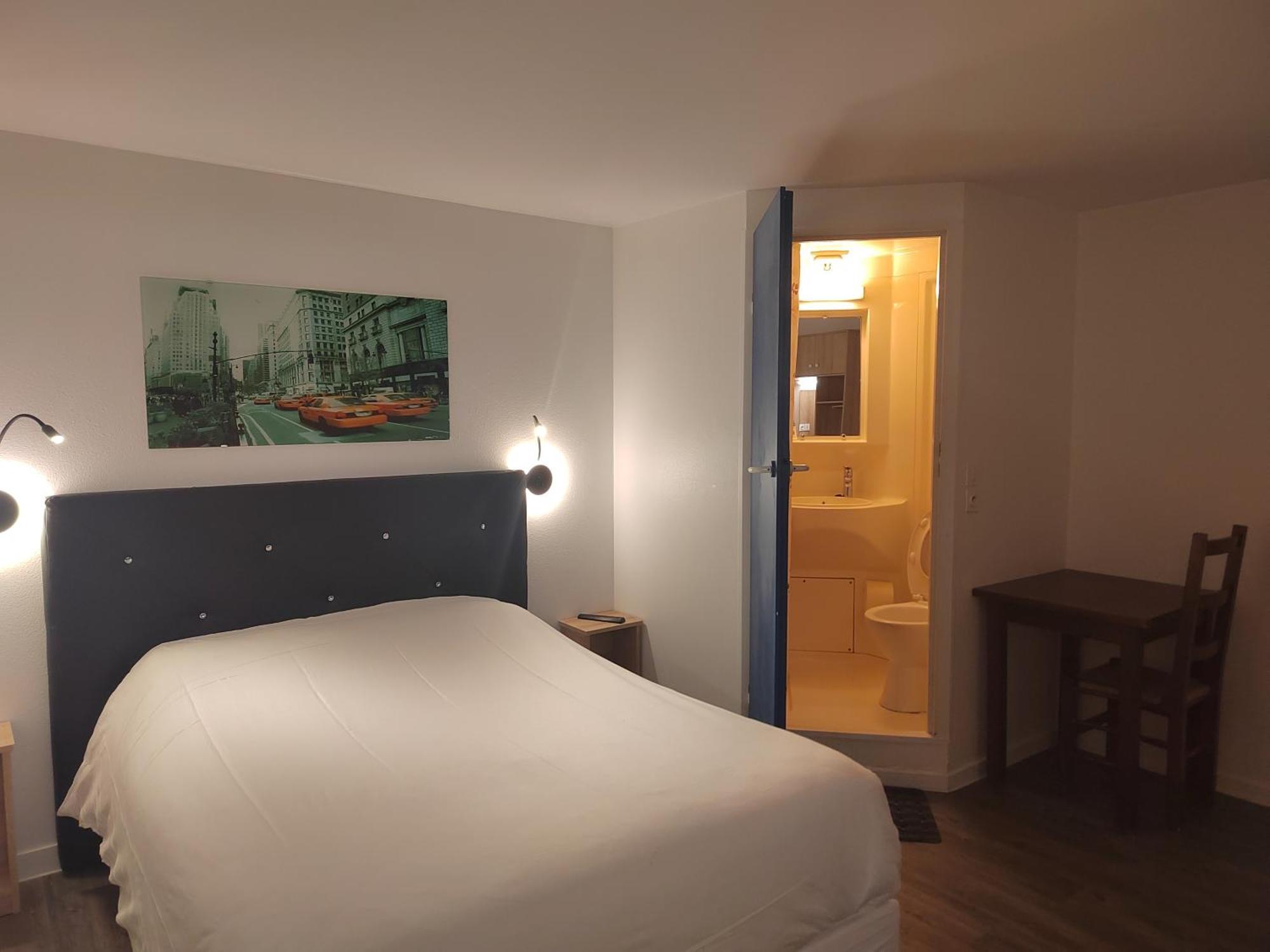 Fasthotel Paris Ouest Bouafle Exteriör bild