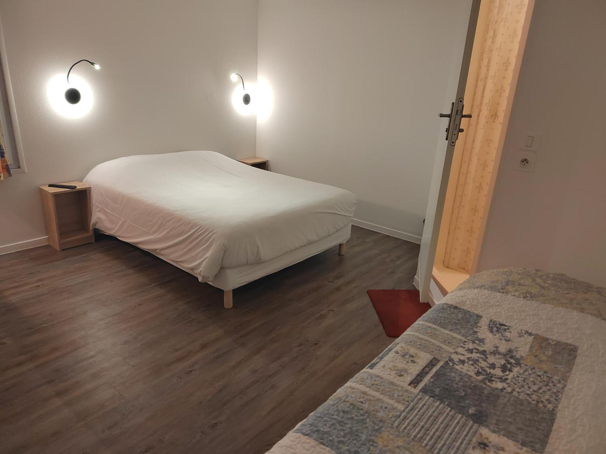 Fasthotel Paris Ouest Bouafle Exteriör bild