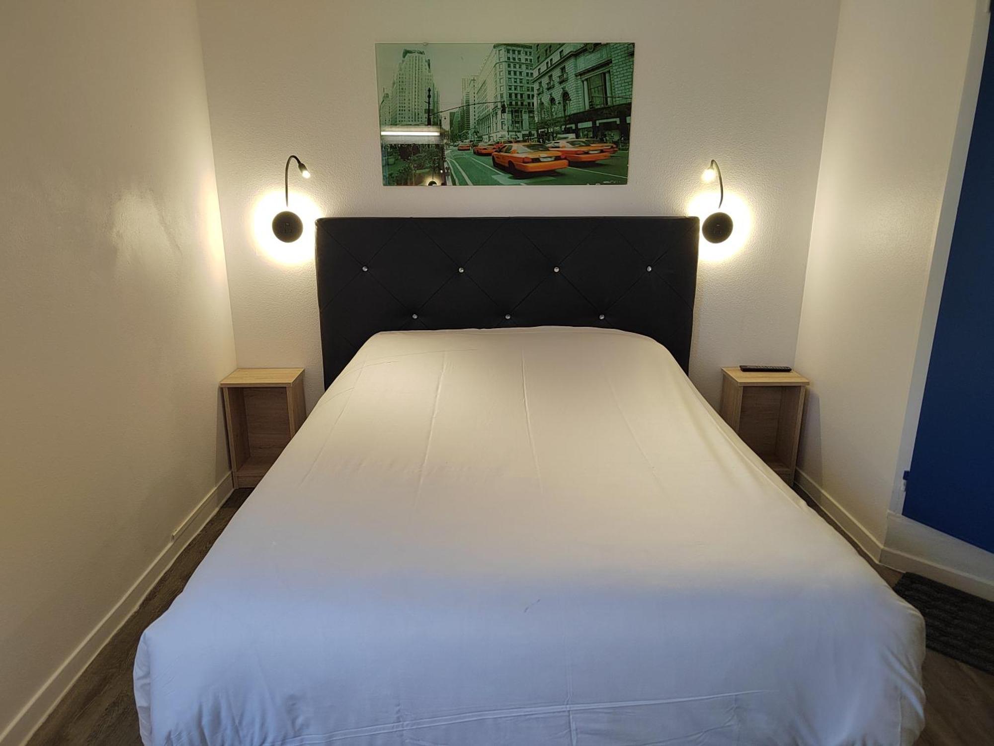 Fasthotel Paris Ouest Bouafle Exteriör bild