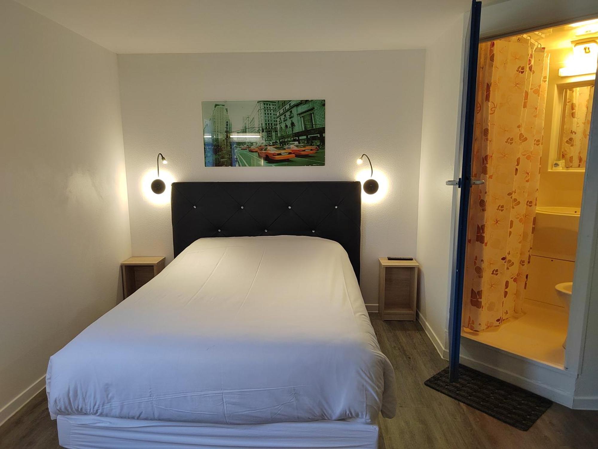Fasthotel Paris Ouest Bouafle Exteriör bild